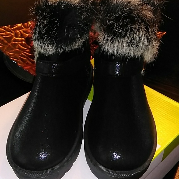 Faux Fur Ankle Boots! - Picture 2 of 4